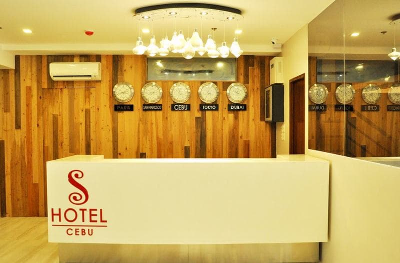 S Hotel & Residences 4