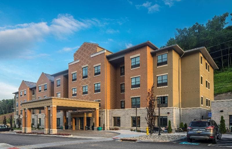 Best Western Plus Franciscan Square Inn & Suites Steuben photo 1
