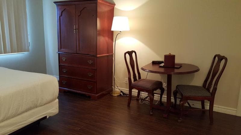 Duvernay Studios And Suites 3