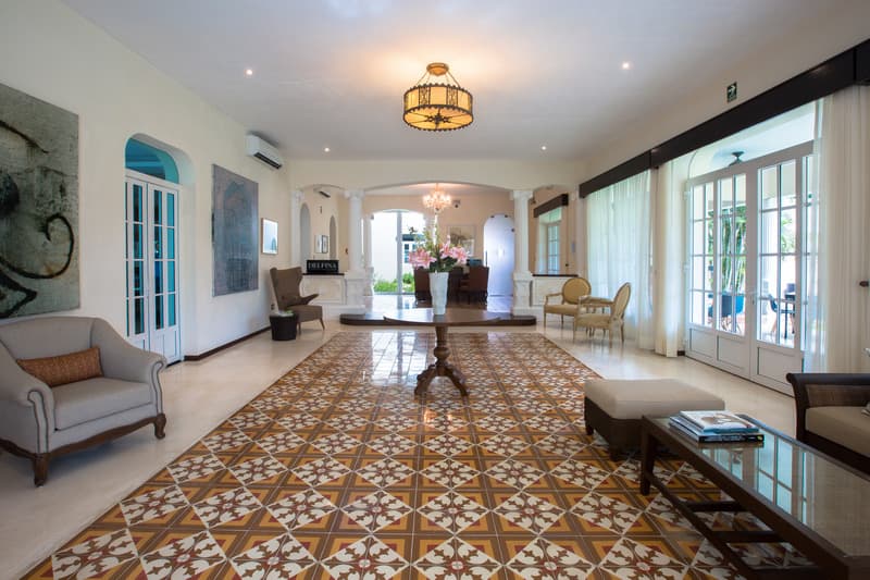 Delfina Boutique Hotel 5