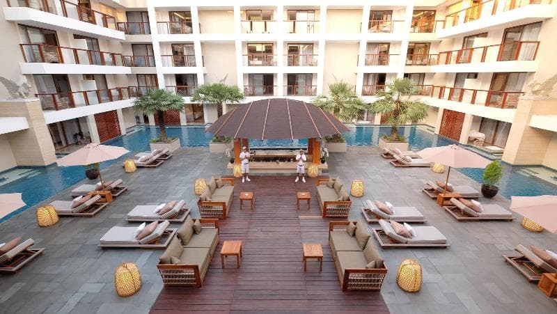 The Bandha Hotel & Suites 5