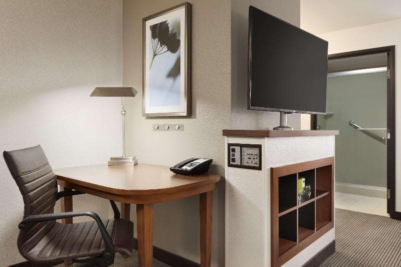 Hyatt Place Pdx Arpt Cascade Station 4