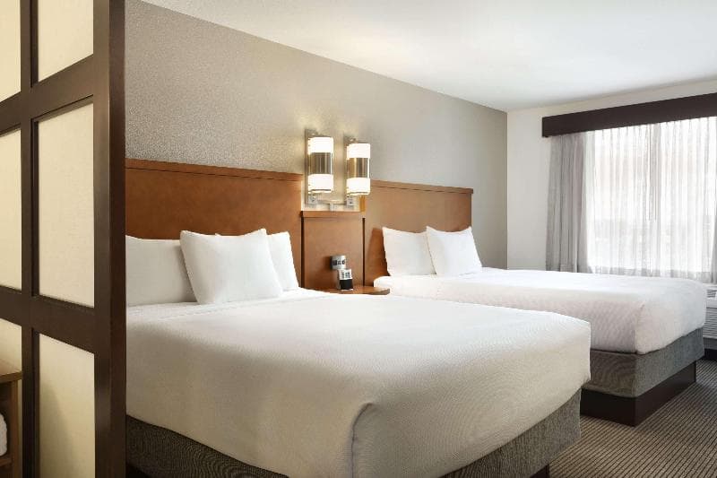 Hyatt Place Pdx Arpt Cascade Station 5