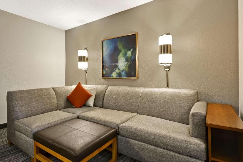 Hyatt Place Columbus Worthington 5