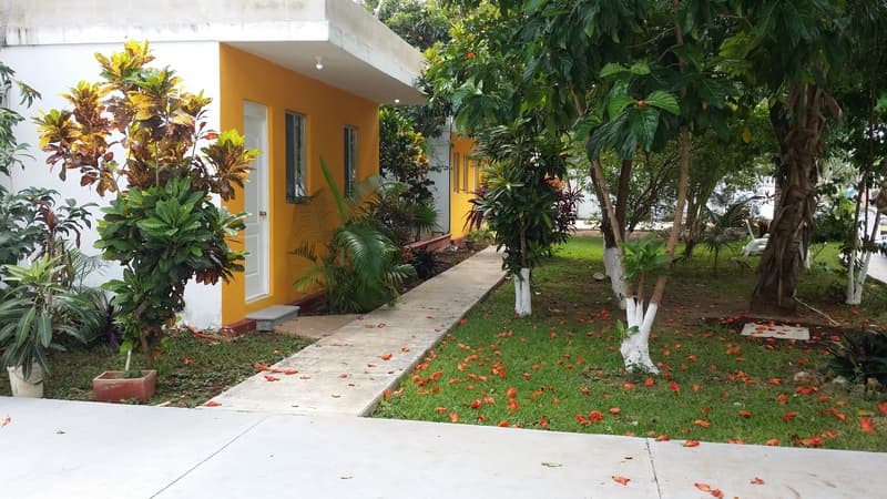 Mansion Giahn Bed & Breakfast 3