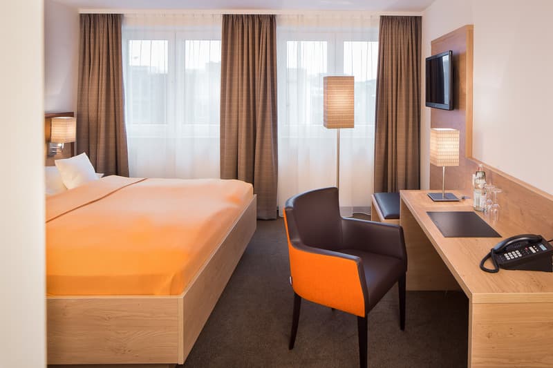 Stadthotel Am Romerturm 5