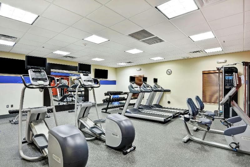 Hampton Inn & Suites Ashland 2