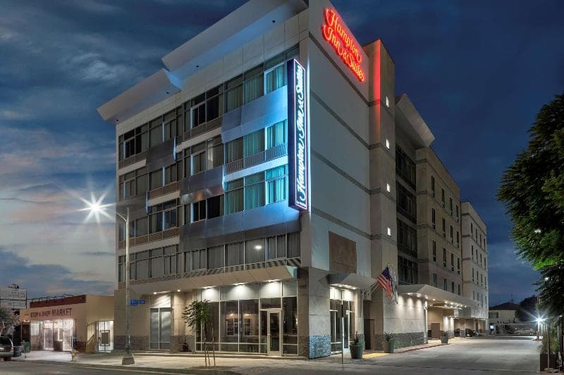 Hampton Inn & Suites Los Angeles/Hollywood 2