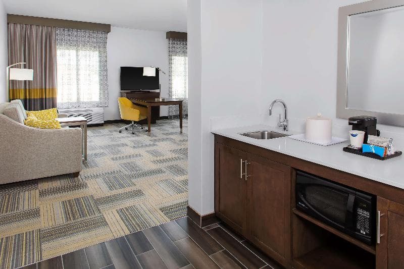Hampton Inn & Suites Los Angeles/Hollywood 5