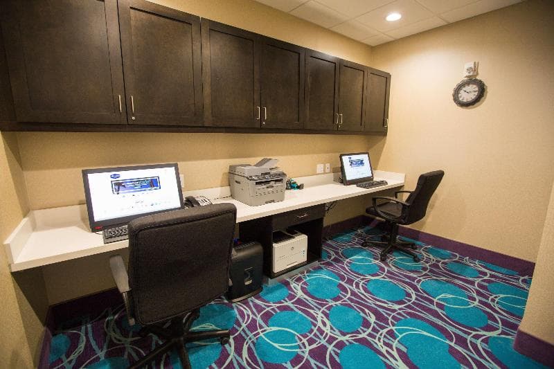 Hampton Inn El Reno, OK photo 1