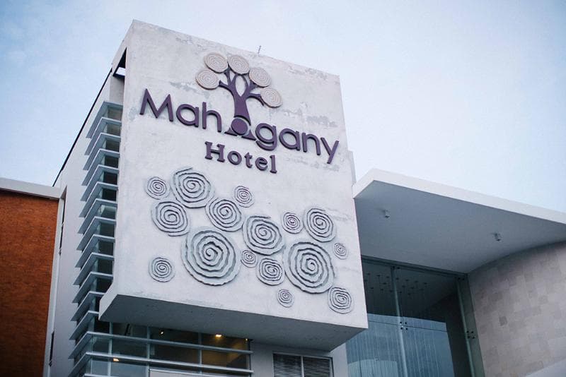 Mahogany Hotel 2