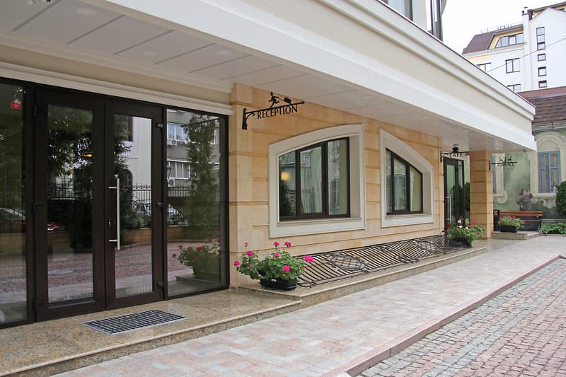 Zentrum Hotel 4