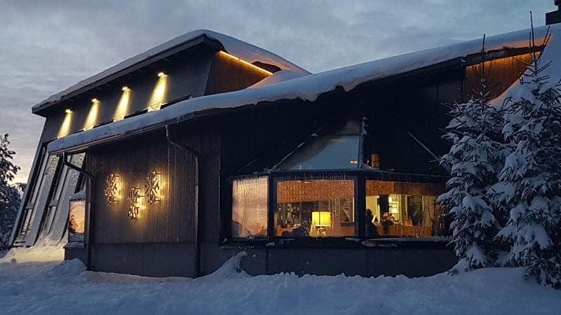 Santa's Igloos Arctic Circle 5