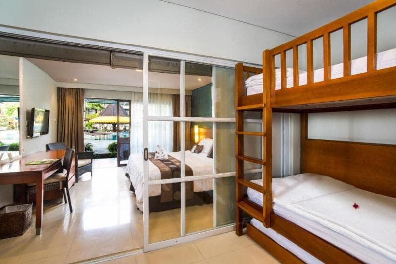 The Crystal Luxury Bay Resort 2