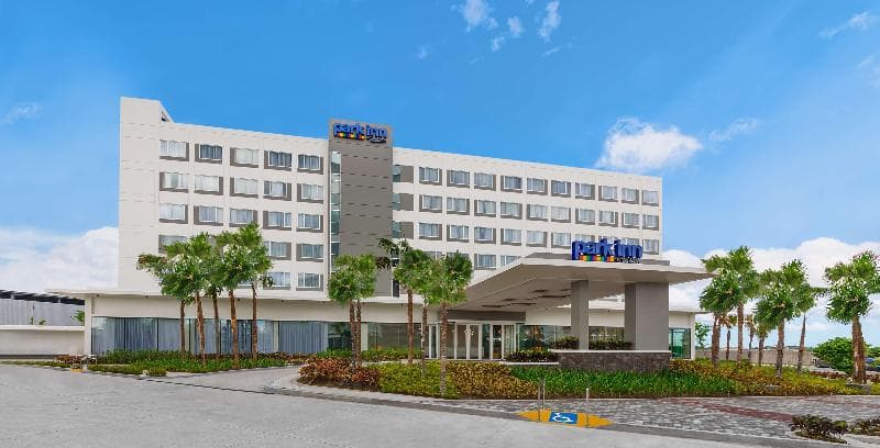 Park Inn By Radisson Clark 5