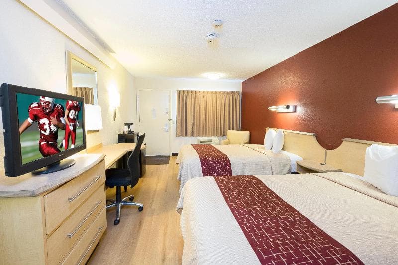 Red Roof Inn Parkersburg 2