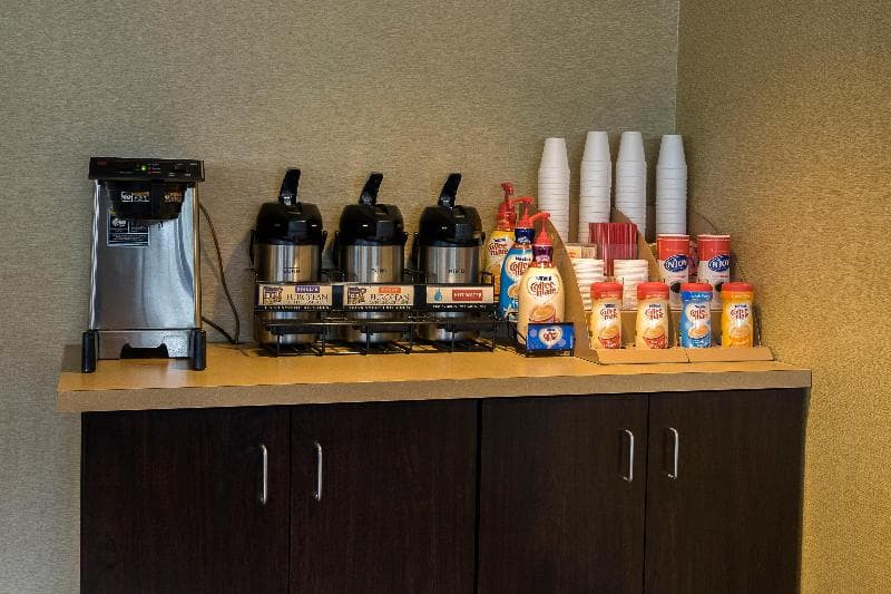 Red Roof Inn Fairmont photo 1
