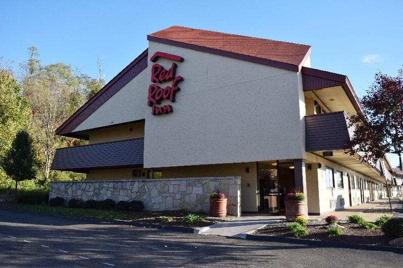 Red Roof Inn St Clairsville - Wheeling West 3