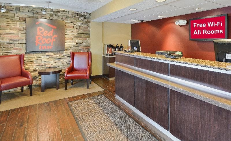Red Roof Inn Toledo - University 3