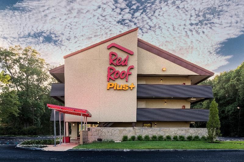 Red Roof Plus+ Wilmington - Newark 4