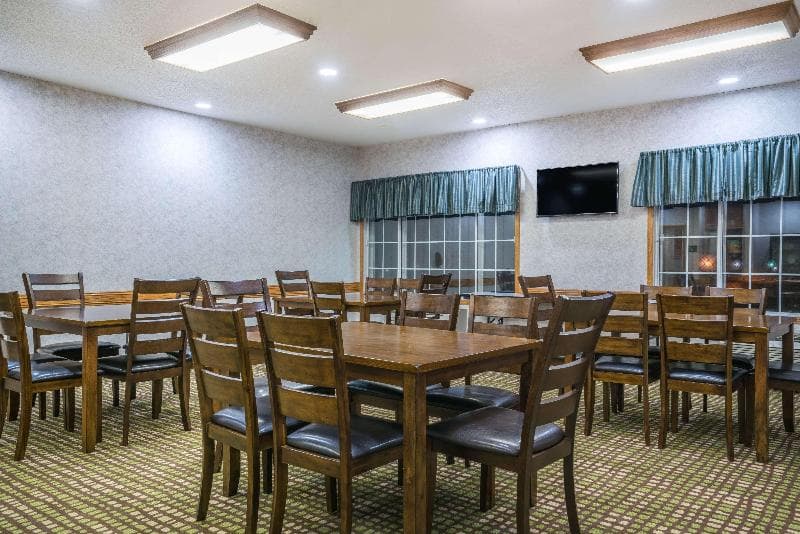 Baymont by Wyndham Albany photo 1