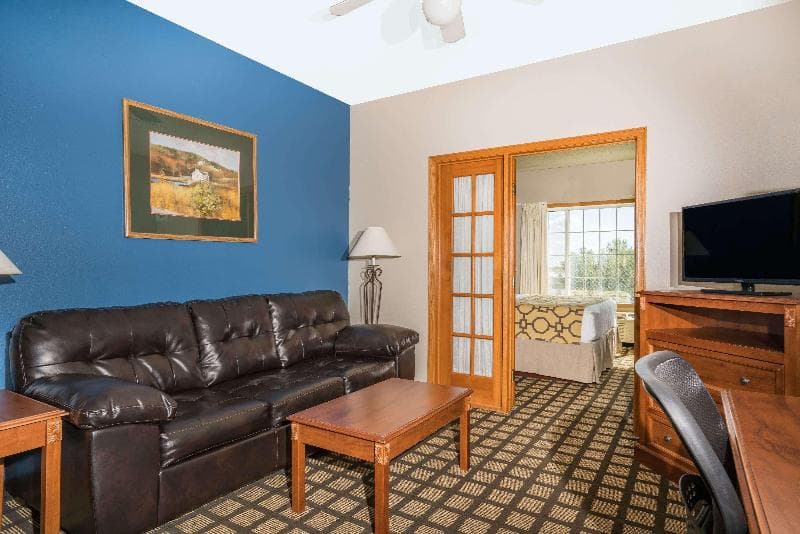 Baymont by Wyndham Albany 3