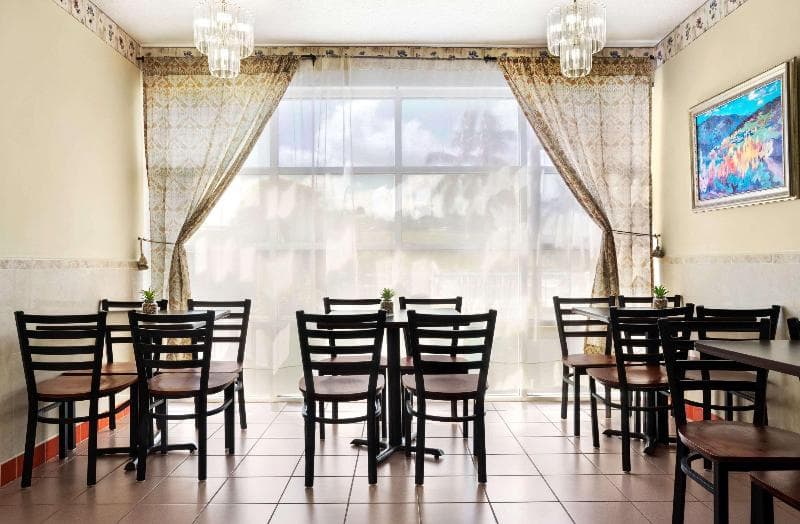 Baymont By Wyndham Florida City main
