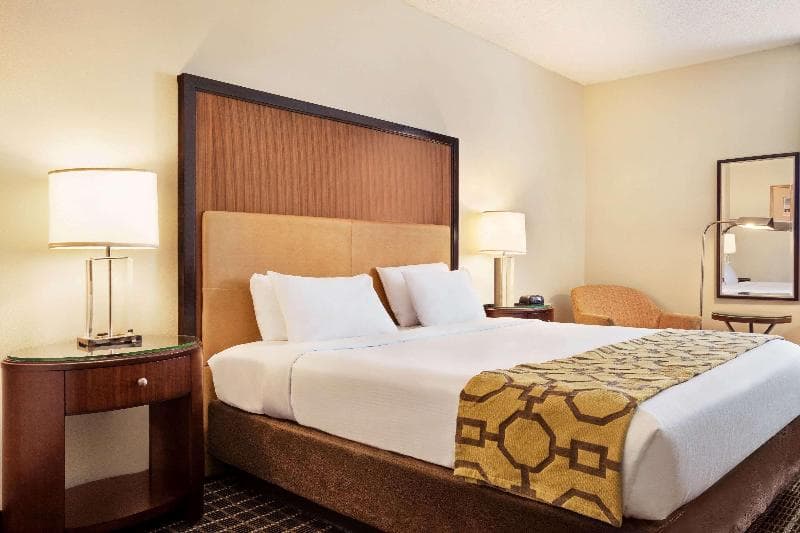 Baymont By Wyndham Florida City 5