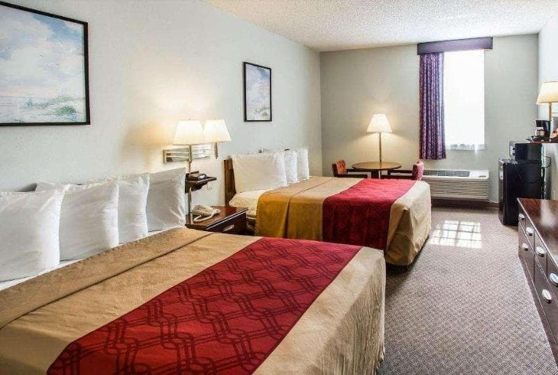 Baymont By Wyndham Florida City 4
