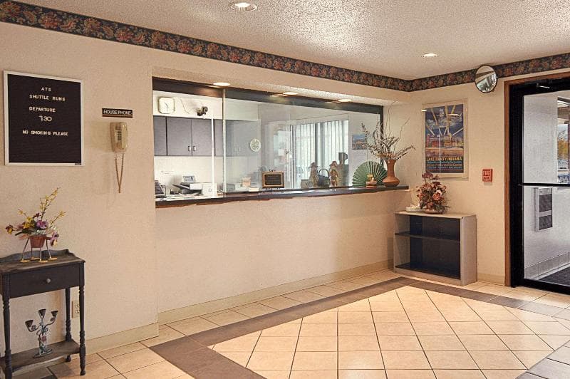 Super 8 By Wyndham Hammond/North 3