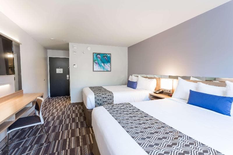 Microtel Inn & Suites by Wyndham Ocean City 3