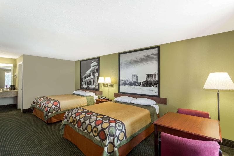 Super 8 By Wyndham Pearl/Jackson/East 3