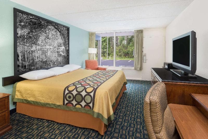 Super 8 By Wyndham Kingsland 2