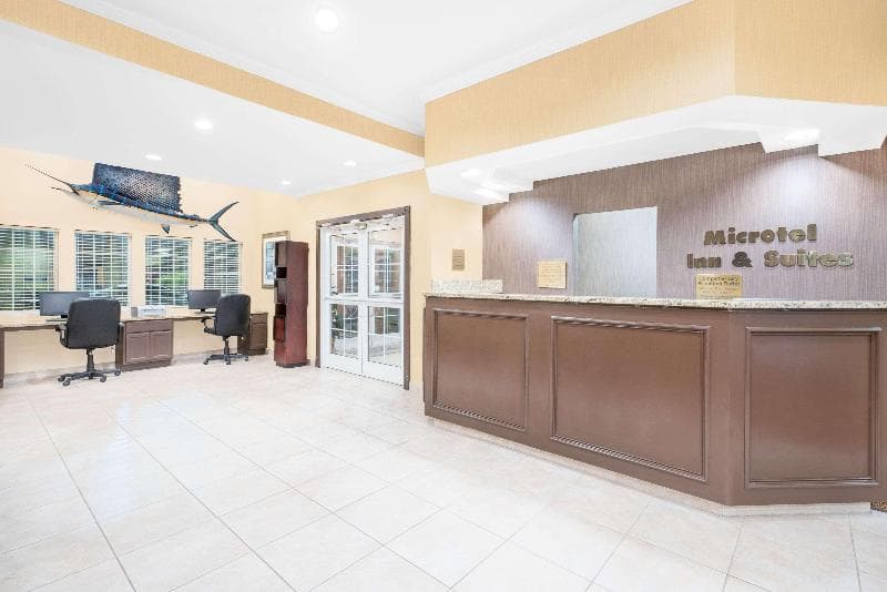 Microtel Inn & Suites By Wyndham Aransas Pass/Corpus Christi 5