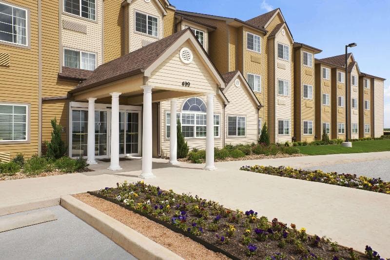 Microtel Inn & Suites by Wyndham Cotulla 5