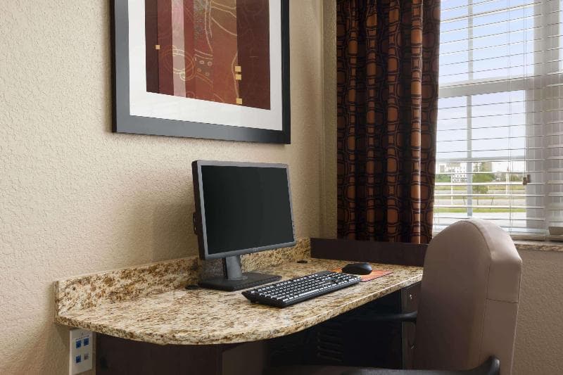 Microtel Inn & Suites by Wyndham Cotulla photo 1