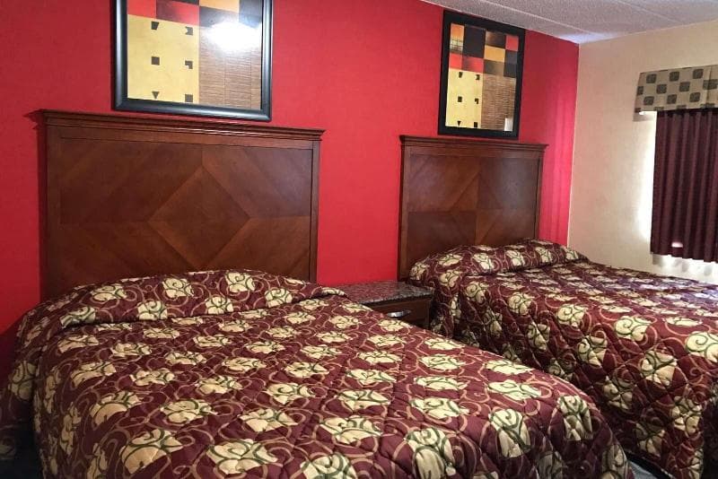 Travelodge By Wyndham Avenel Woodbridge 3