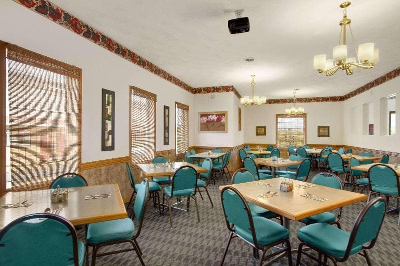 Knights Inn Woodstock photo 1