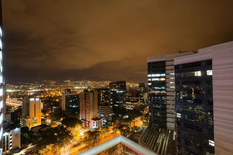 Hampton by Hilton Medellin 2