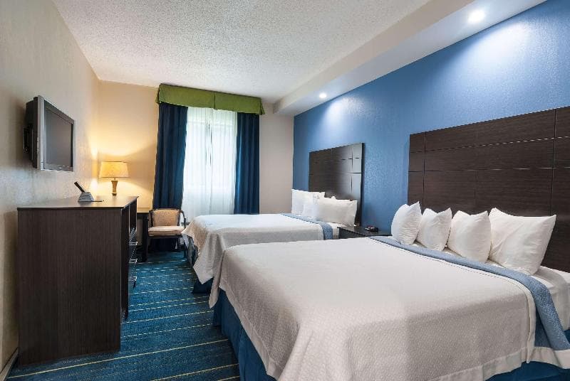 Days Inn By Wyndham Tamworth photo 1