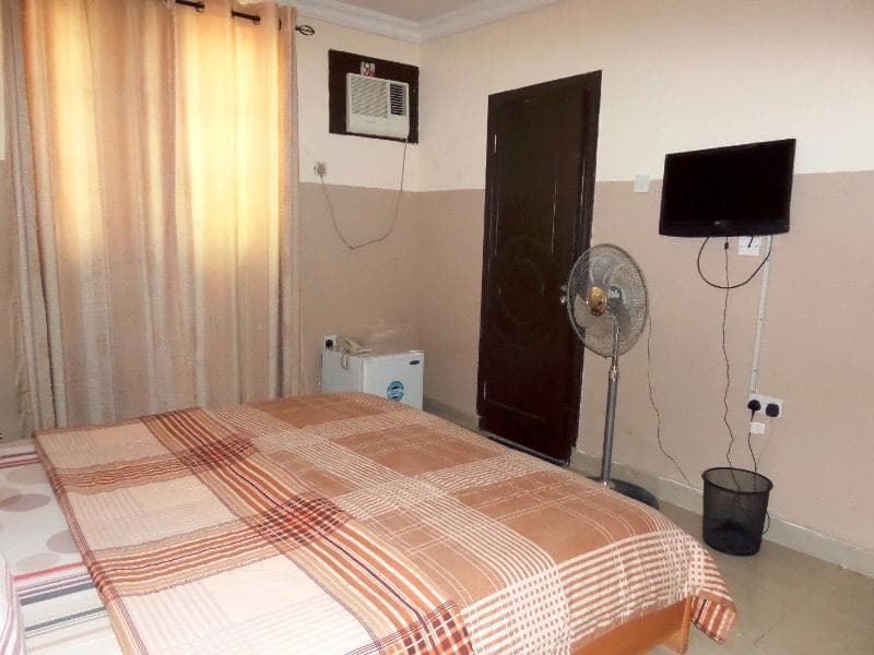 Wonder King Hotel 3