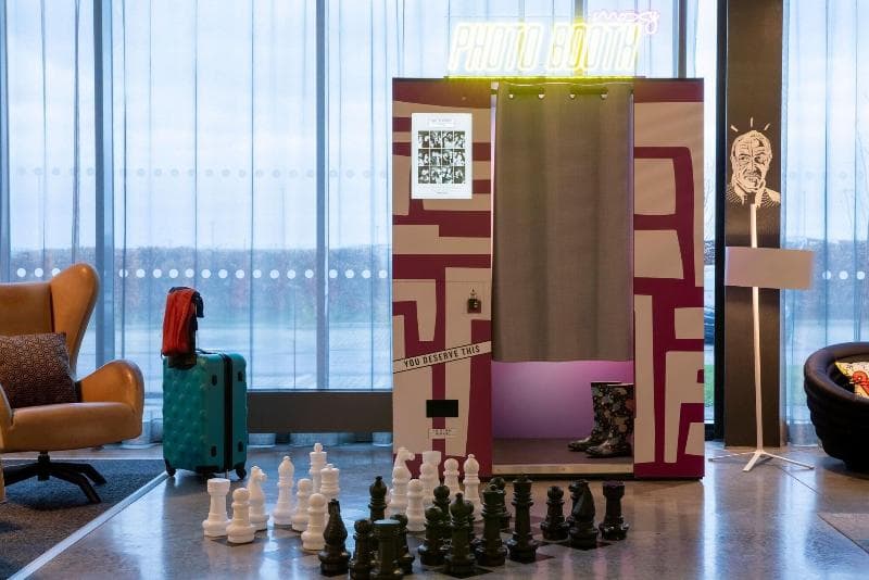 Moxy Aberdeen Airport 5