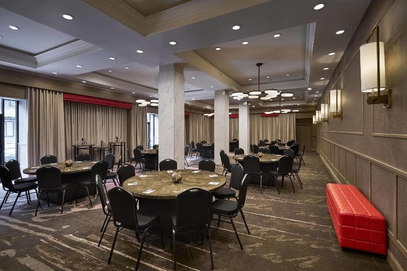 Delta Hotels By Marriott Baltimore Inner Harbor photo 1