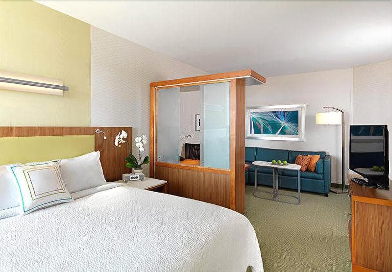 Springhill Suites Dayton Beavercreek 4