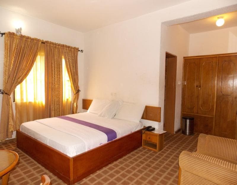 New Golden Hotel 3