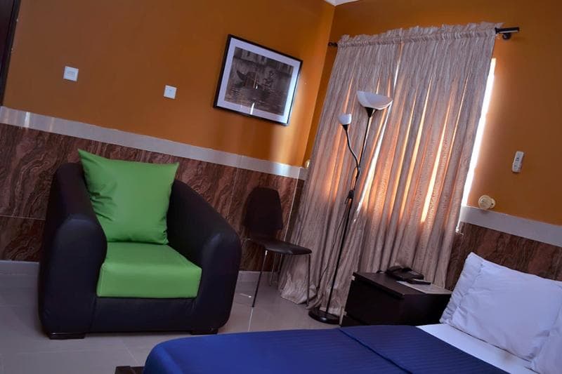 Inglesias Hotel 5