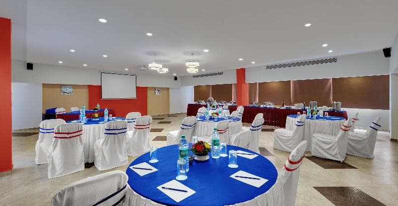 Best Western Alkapuri, Vadodara 5