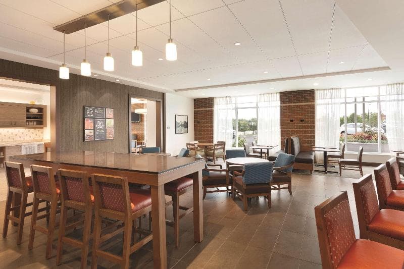Hyatt Place Buffalo/Amherst 4