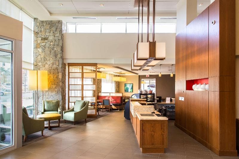 Hyatt Place Charlottesville 2