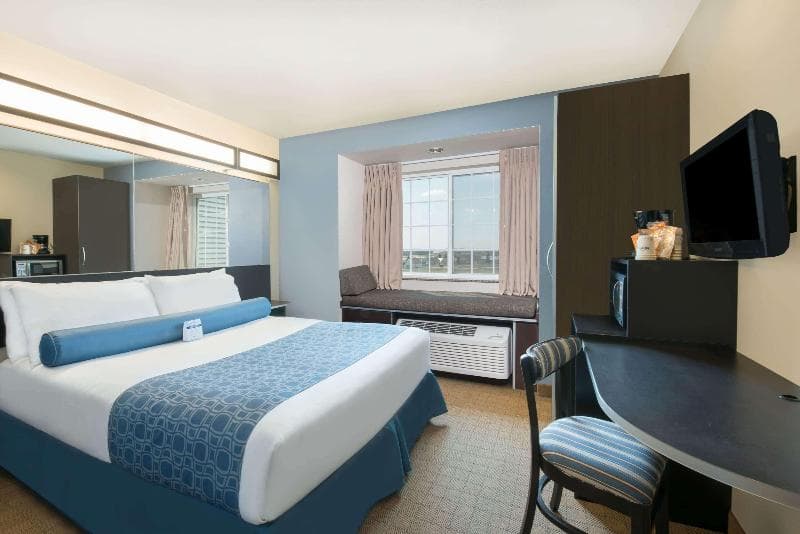 Microtel Inn & Suites By Wyndham Stanley 2